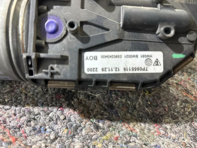 bontott VW TOUAREG Első Ablaktörlő Motor