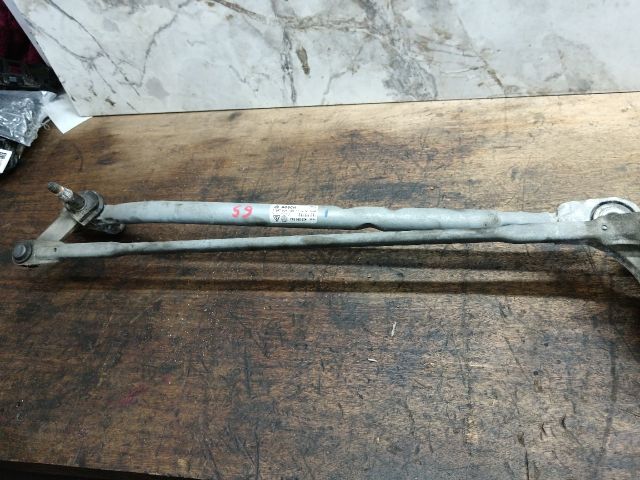 bontott VW TOUAREG Első Ablaktörlő Szerkezet Motorral