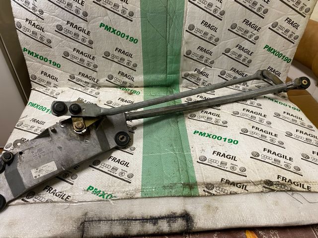 bontott VW TOUAREG Első Ablaktörlő Szerkezet