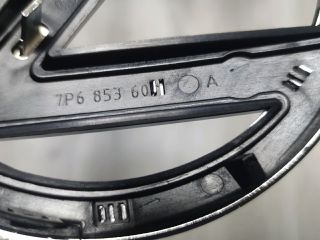 bontott VW TOUAREG Első Embléma