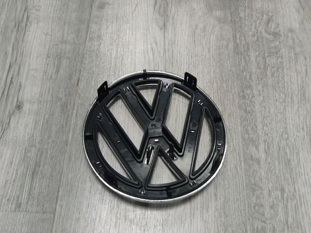 bontott VW TOUAREG Első Embléma