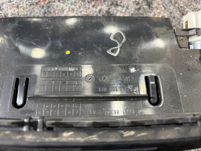 bontott VW TOUAREG Első Hamutartó