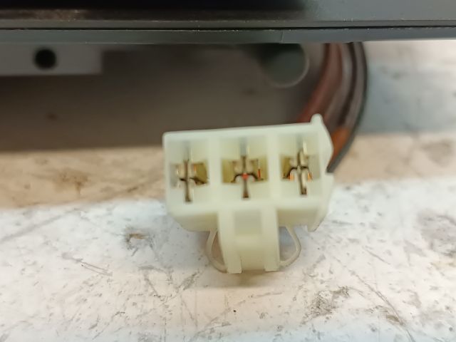 bontott VW TOUAREG Első Hamutartó