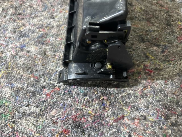 bontott VW TOUAREG Első Hamutartó