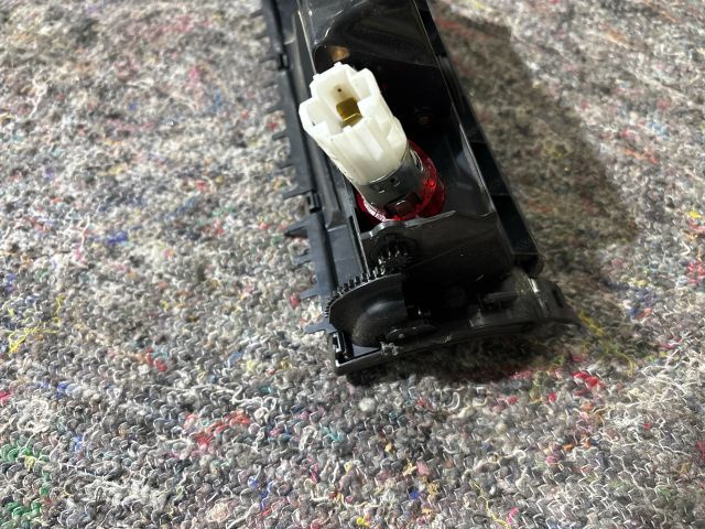 bontott VW TOUAREG Első Hamutartó