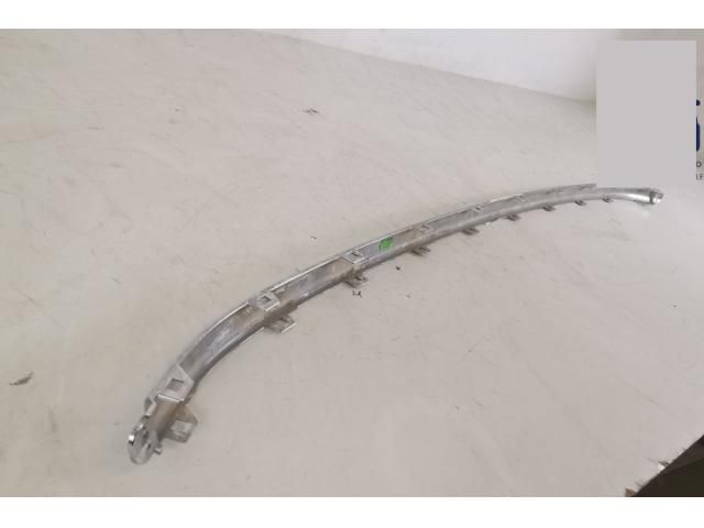 bontott VW TOUAREG Első Lökhárító Díszléc