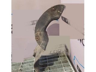 bontott VW TOUAREG Első Lökhárító Díszléc