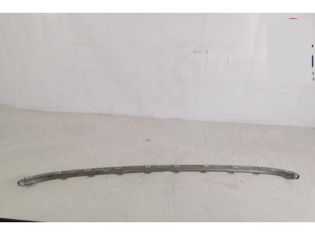 bontott VW TOUAREG Első Lökhárító Díszléc