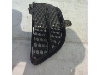 bontott VW TOUAREG Első Lökhárító Jobb Díszrács