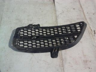 bontott VW TOUAREG Első Lökhárító Jobb Díszrács