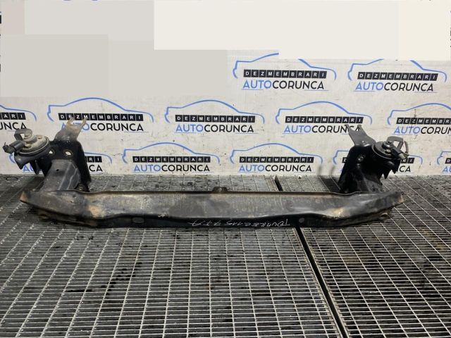 bontott VW TOUAREG Első Lökhárító Merevítő (Fém)