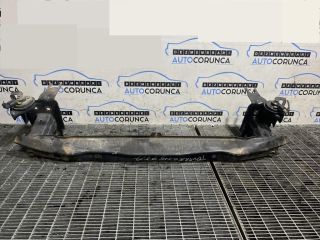 bontott VW TOUAREG Első Lökhárító Merevítő (Fém)