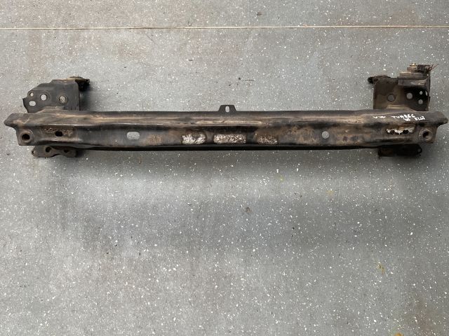 bontott VW TOUAREG Első Lökhárító Merevítő (Fém)