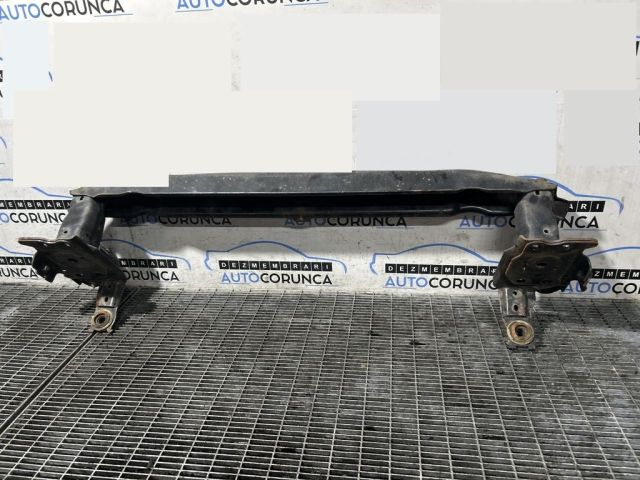 bontott VW TOUAREG Első Lökhárító Merevítő (Fém)