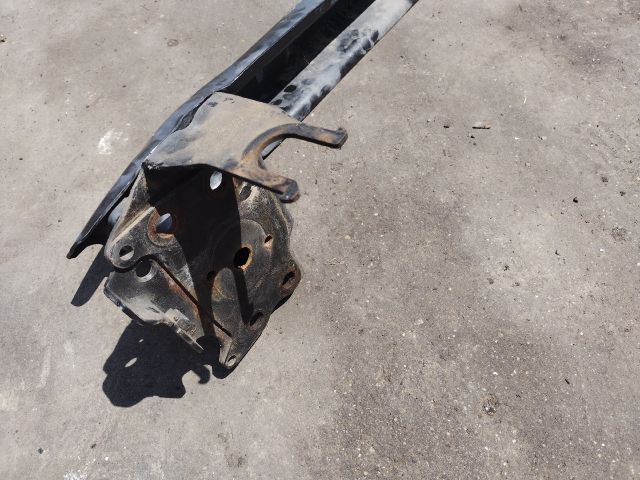 bontott VW TOUAREG Első Lökhárító Merevítő (Fém)