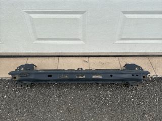 bontott VW TOUAREG Első Lökhárító Merevítő (Fém)