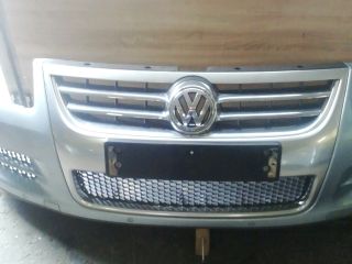 bontott VW TOUAREG Első Lökhárító (Részeivel)