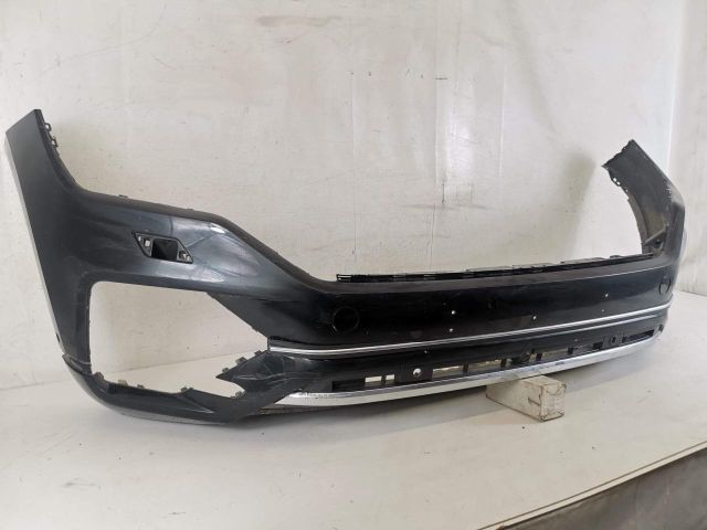 bontott VW TOUAREG Első Lökhárító (Részeivel)