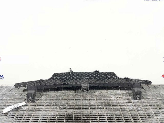 bontott VW TOUAREG Első Lökhárító Tartó Felső