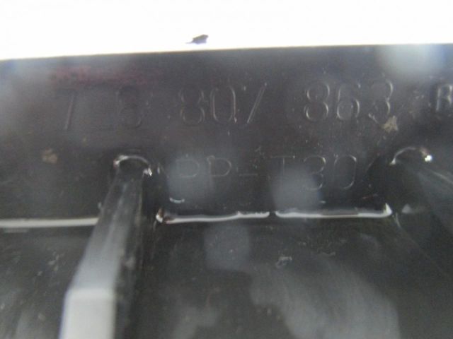 bontott VW TOUAREG Első Lökhárító Tartó Felső