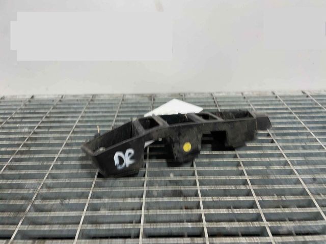 bontott VW TOUAREG Első Lökhárító Tartó Felső