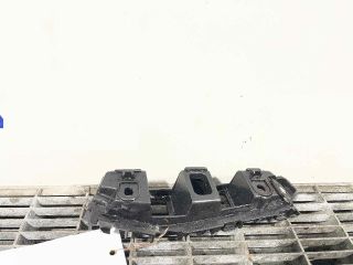 bontott VW TOUAREG Első Lökhárító Tartó Felső