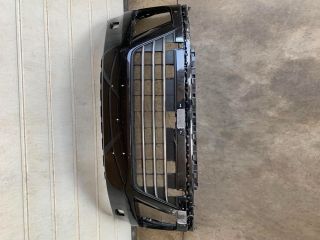 bontott VW TOUAREG Első Lökhárító (Üresen)