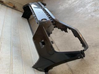 bontott VW TOUAREG Első Lökhárító (Üresen)