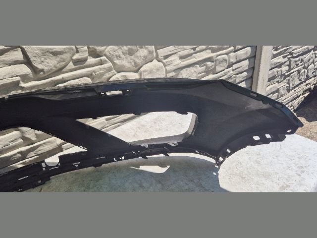 bontott VW TOUAREG Első Lökhárító (Üresen)