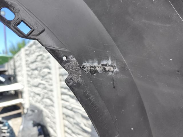 bontott VW TOUAREG Első Lökhárító (Üresen)