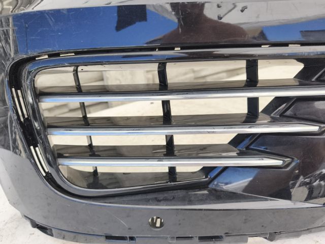 bontott VW TOUAREG Első Lökhárító (Üresen)