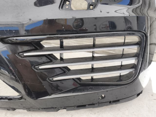 bontott VW TOUAREG Első Lökhárító (Üresen)