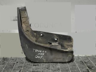 bontott VW TOUAREG Első Sárvédő Gumi Pár