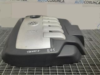 bontott VW TOUAREG Felső Hűtőburkolat