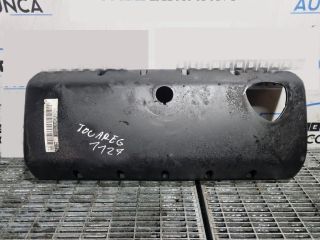 bontott VW TOUAREG Felső Hűtőburkolat