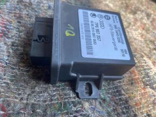 bontott VW TOUAREG Fényszóró Elektronika