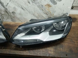 bontott VW TOUAREG Fényszóró Pár