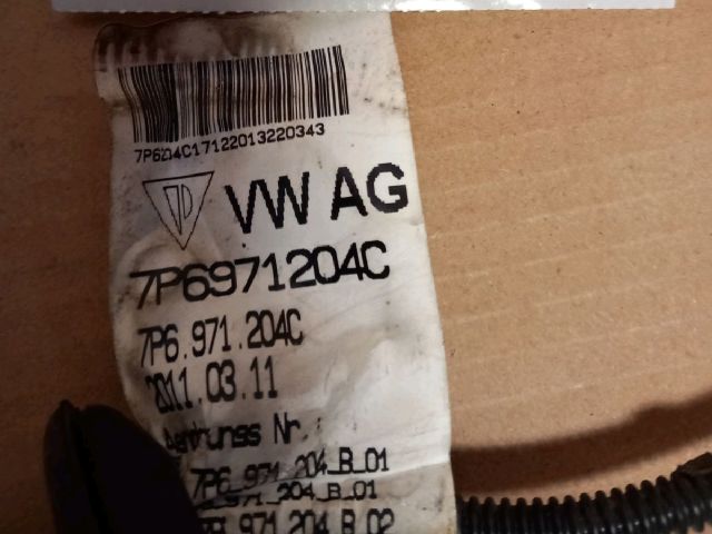 bontott VW TOUAREG Fényszórómosó Cső