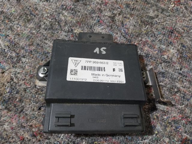 bontott VW TOUAREG Feszültségszabályzó