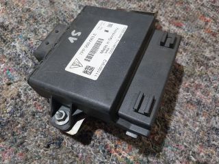 bontott VW TOUAREG Feszültségszabályzó