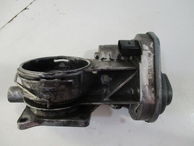 bontott VW TOUAREG Fojtószelep (Elektromos)