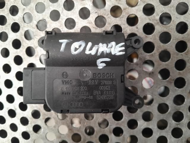 bontott VW TOUAREG Fűtés Állító Motor