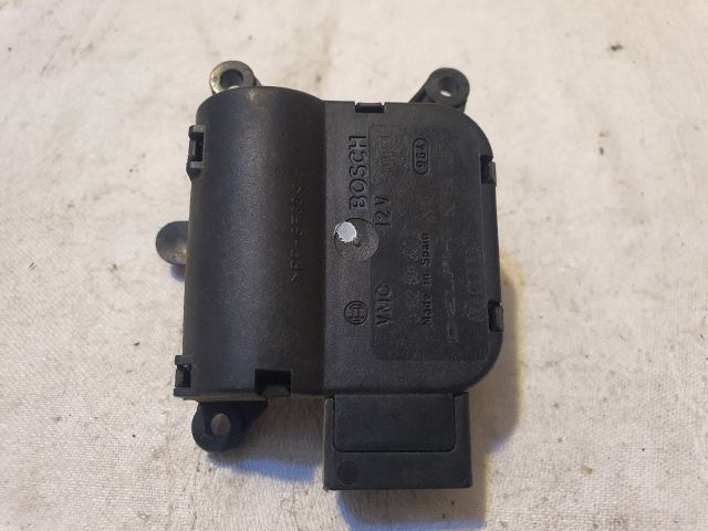 bontott VW TOUAREG Fűtés Állító Motor