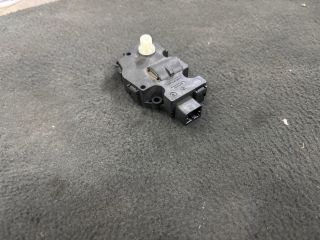 bontott VW TOUAREG Fűtés Állító Motor