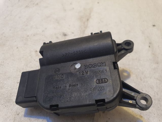 bontott VW TOUAREG Fűtés Állító Motor