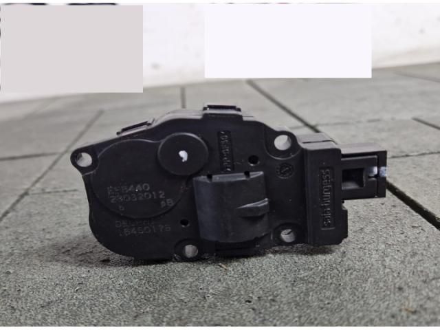 bontott VW TOUAREG Fűtés Állító Motor