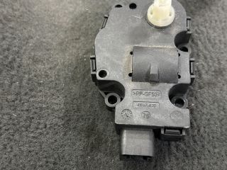 bontott VW TOUAREG Fűtés Állító Motor