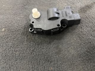 bontott VW TOUAREG Fűtés Állító Motor