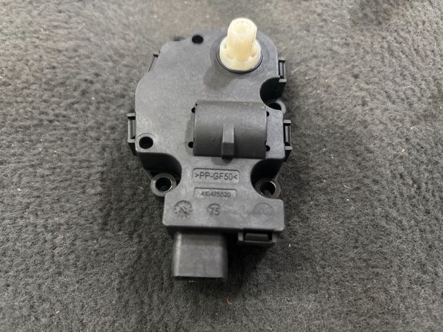 bontott VW TOUAREG Fűtés Állító Motor