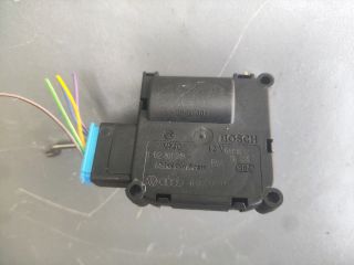 bontott VW TOUAREG Fűtés Állító Motor